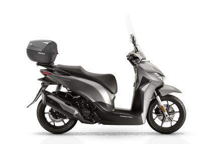QJMOTOR SQ 350 – maxi skuter od 330 ccm za grad i putovanja