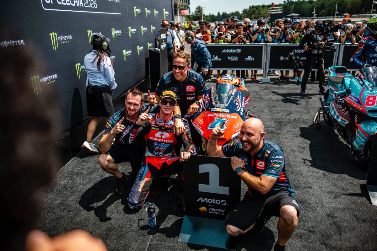 QJMOTOR MSI tim slavi prvu Moto2 pobjedu Ivana Ortole