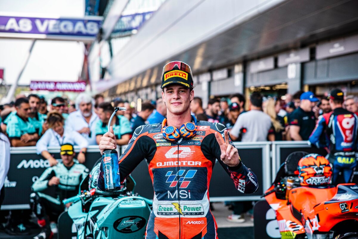 Ivan Ortola slavi drugo mjesto na Silverstoneu
